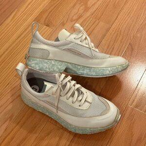 ComunityMade Traction Blumaka shoes size 8